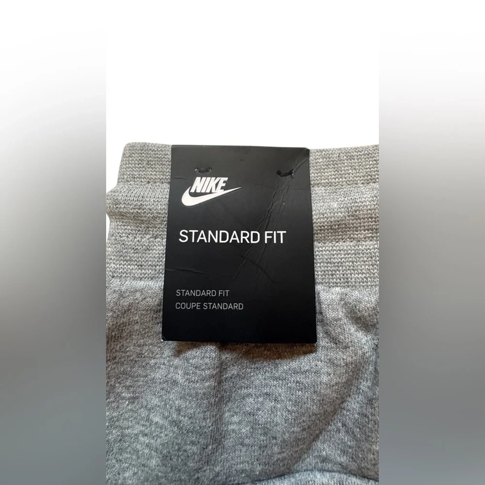 Nike Air Boys S grey shorts